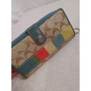 Vintage Coach‎ Signature Patent Color Block Full Size Wallet Pre-owned